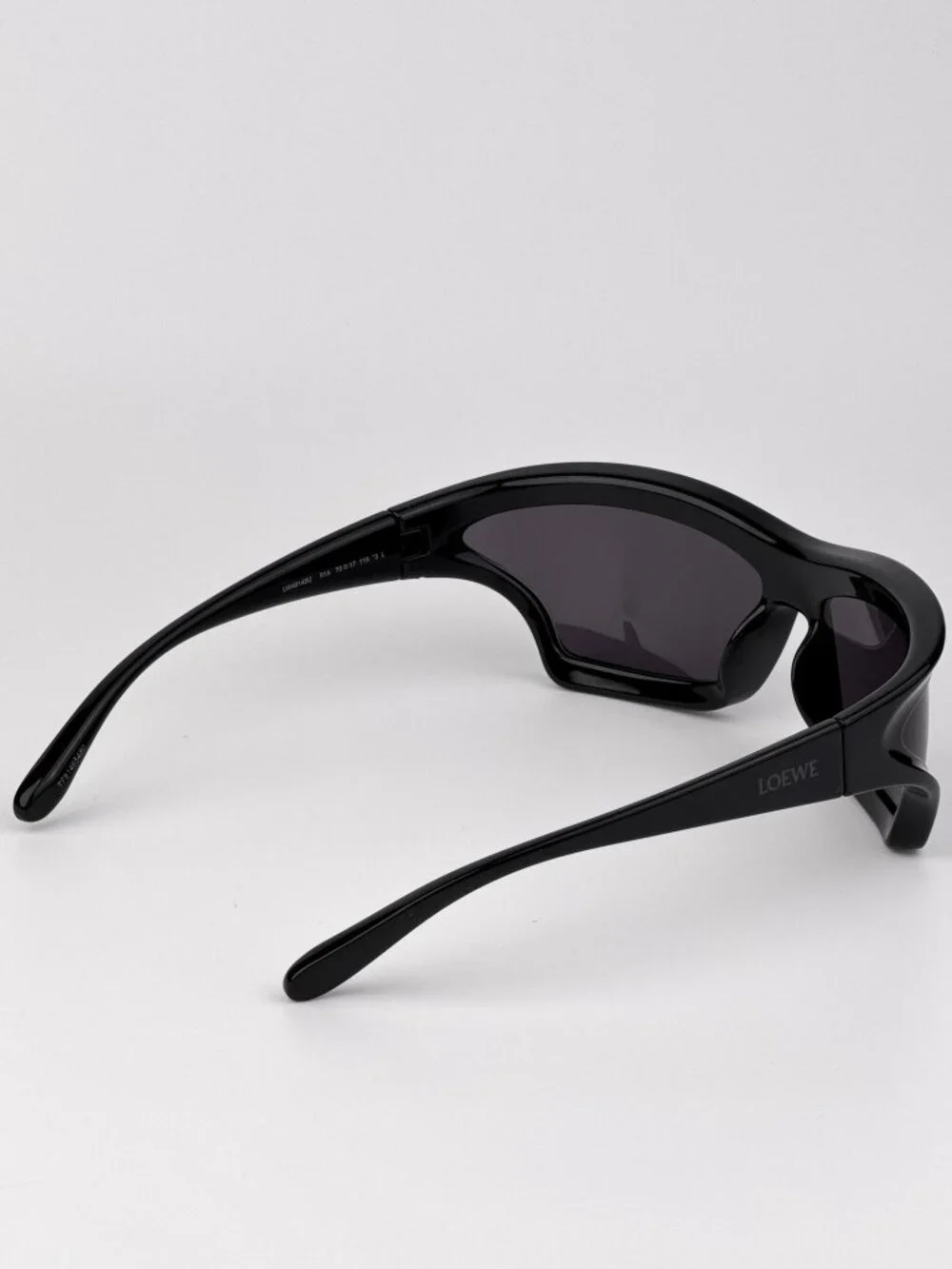 Loewe x PAULA'S IBIZA Men Sunglasses – Black/Smoke Wraparound Frame LW40143U 01A
